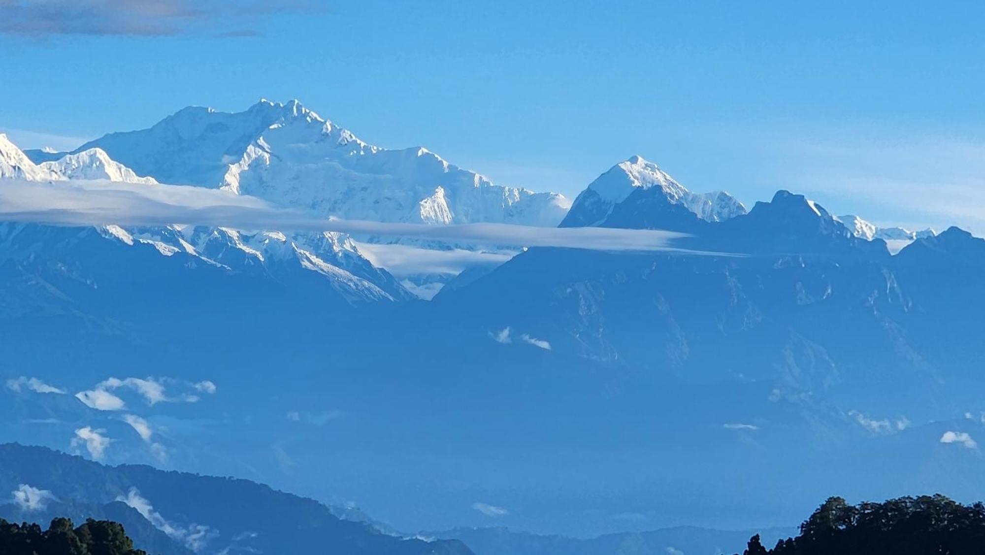 Veronica Alpina Mountain View Home Darjeeling  Exterior photo